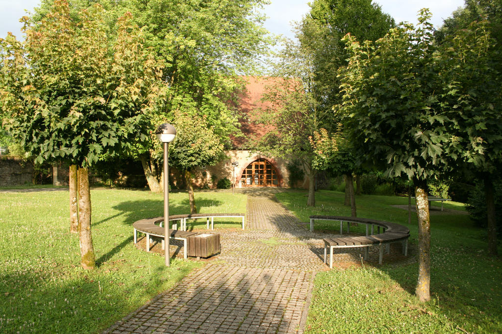Bildungshaus Neckarelz Hotel Mosbach  Exterior photo